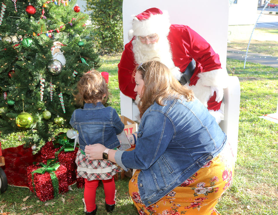 Winter Carnival _ Santa 11-24-19-8457.JPG